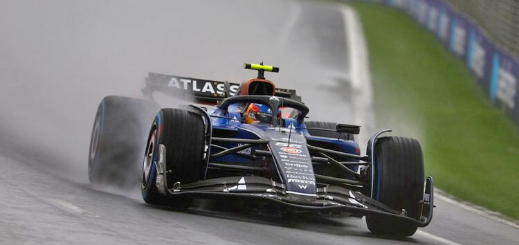 Sainz abandona en Australia: «Ha habido un problema con el cambio»