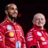 Hamilton apoya la renovación de Vasseur en Ferrari: "Él me fichó"