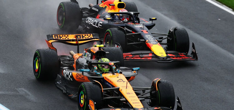 McLaren no cambia de estrategia a pesar de la amenaza de Verstappen: no habrá más mejoras para el MCL39