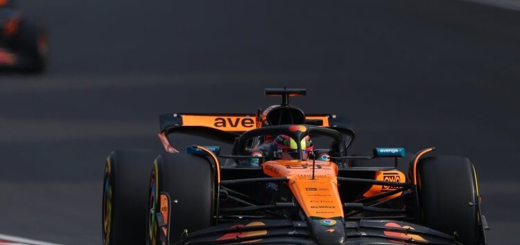 Piastri arrasa en China: «Aquí empieza mi batalla por el Campeonato»