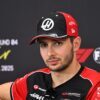 Esteban Ocon carga contra Alpine tras sus primeros pasos con Haas F1