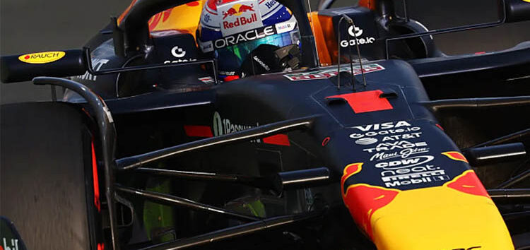 Verstappen, a la épica para hacer la pole en Jeddah con Norris en el muro