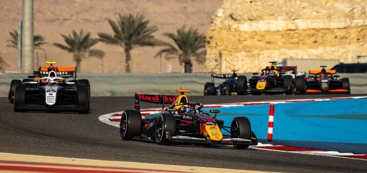 Nikola Tsolov gana para Campos Racing la carrera sprint de Fórmula 3 en Baréin