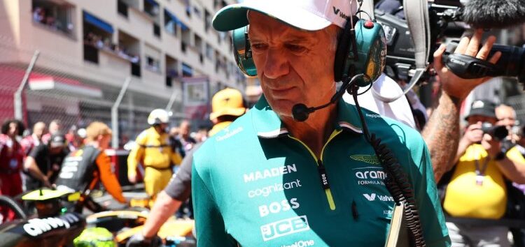 Adrian Newey volverá al paddock en Mónaco para ayudar a Aston Martin