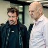 Adrian Newey confía en la continuidad de Alonso en Aston Martin en 2027