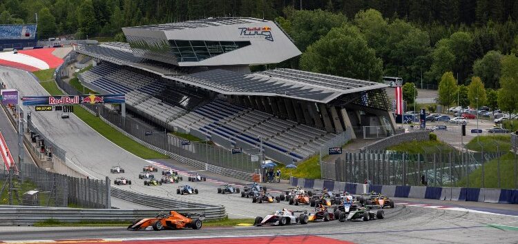 Colnaghi y Gladysz se reparten las victorias en el arranque de la Eurocup-3 2025