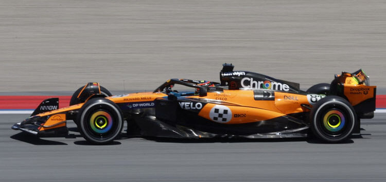 Oscar Piastri, magistral pole en Barcelona: «El coche ha sido fantástico»