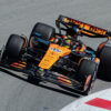 Oscar Piastri domina una clasificación de Barcelona con doblete de McLaren. Alonso, 10º