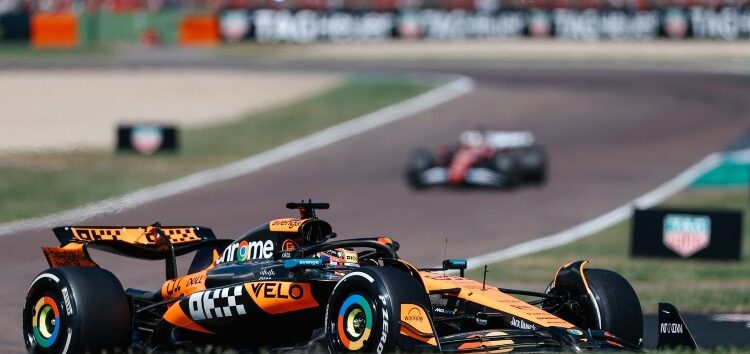 Oscar Piastri no convierte la Pole Position en una victoria
