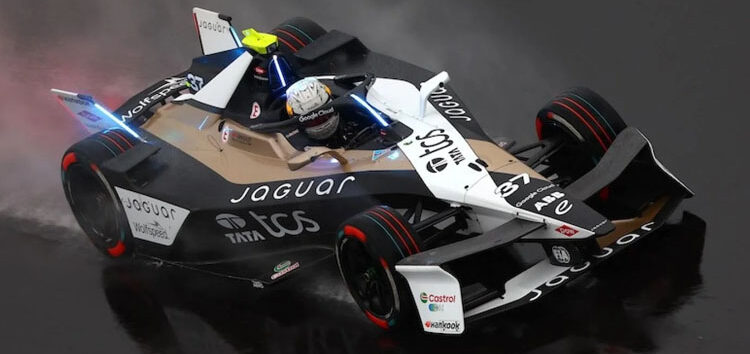 Nick Cassidy gana una complicada segunda carrera en el ePrix de Shanghái