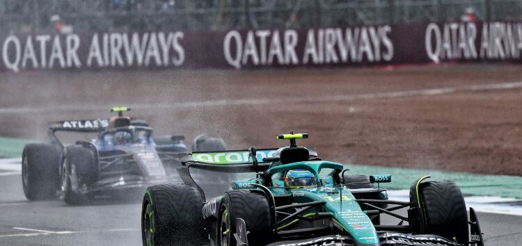 Fernando Alonso salva dos puntos en Silverstone: «Oportunidad perdida, no estoy contento»
