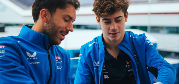 Pierre Gasly descarta los rumores que relacionan a Valtteri Bottas con Alpine