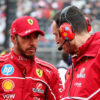 Ferrari niega una mala relación con Lewis Hamilton tras su primer año juntos