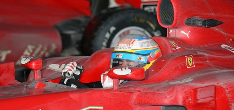 El farol de Alonso con Webber en Corea 2010: «Hablé con Webber y se estrelló después»