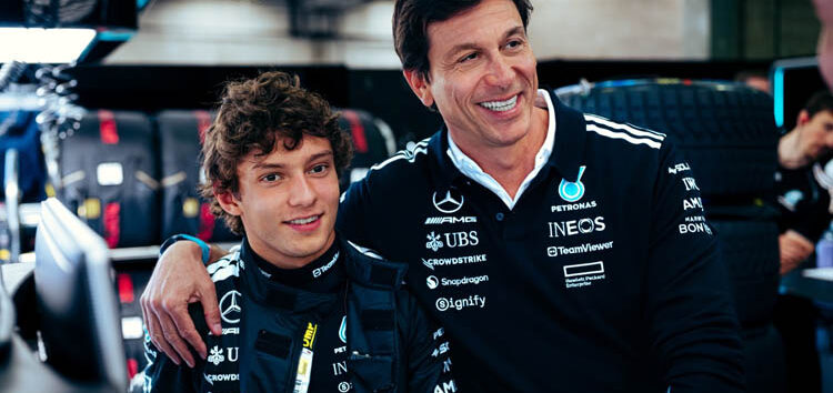 En Mercedes, centrados en proteger lo máximo posible a Kimi Antonelli