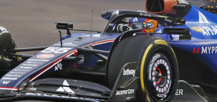 Mejor viernes de lo esperado para Sainz en Singapur: «Hemos sido competitivos»