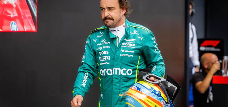 «No se puede descartar a Alonso de la lucha por el título en 2026», cree Montoya