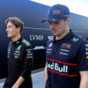Russell habla sobre cómo gestionó los rumores de Verstappen y Mercedes