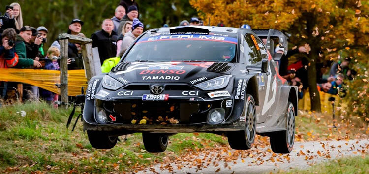 Rally de Europa Central 2025: Rovanperä lidera tras un dramático accidente de Ogier