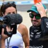 El director de retransmisiones de la Fórmula 1 ataca a Fernando Alonso
