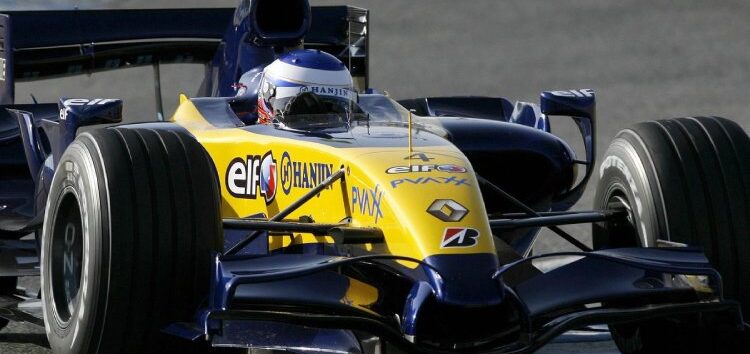 ¿Recuerdas la peculiar decoración que Renault lució en los test de la F1 en 2007?