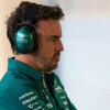 "Alonso sólo piensa en cómo mejorar el coche, no en su futuro"