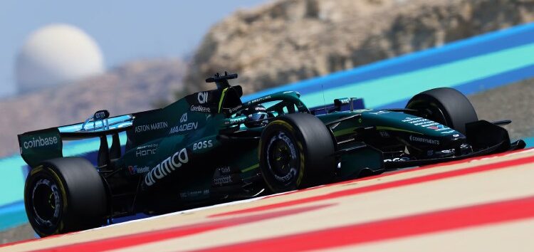 CRÓNICA: Aston Martin no está ni se le espera; Leclerc lidera la mañana