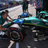 El abandono de Alonso en Canadá obligará a Aston Martin a dar marcha atrás con el AMR26
