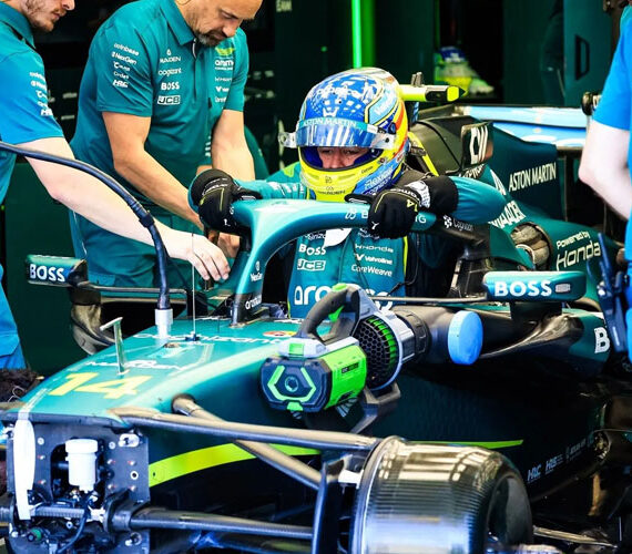 Aston Martin, confiado con Alonso en Singapur: «Si tiene una oportunidad, no la deja escapar»