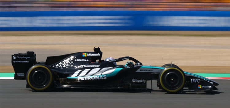 Mercedes arrasa en los Libres 1 con un contundente doblete