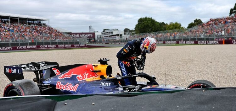 Max Verstappen arranca el año con un accidente en Q1: «En mi vida me había pasado algo así»