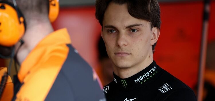 Oscar Piastri se estrella y se queda sin carrera en Melbourne: «Una combinación de factores»