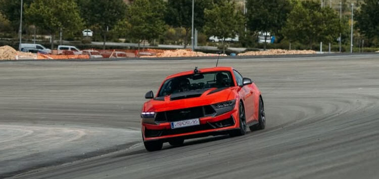 Sainz termina impresionado tras ser el primer piloto de F1 en dar una vuelta en Madring