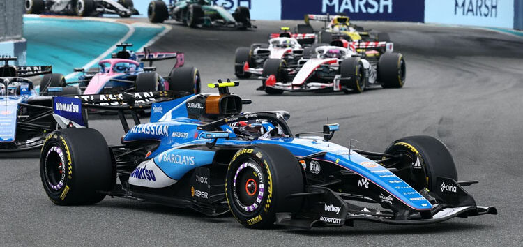 Sainz celebra sus puntos en Miami: «Domingo muy sólido, el ritmo ha sido bueno»