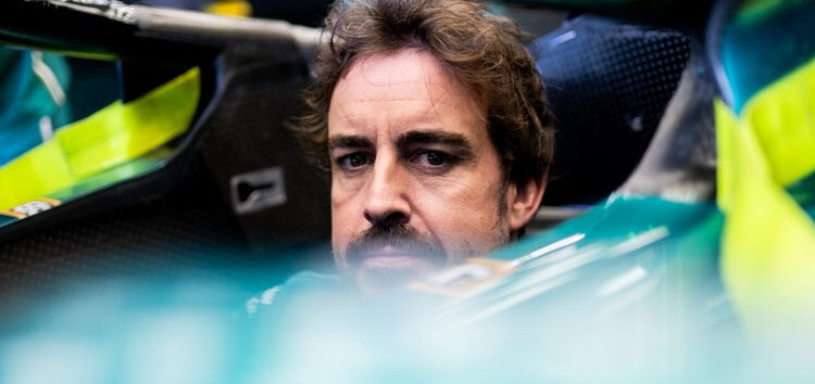 Fernando Alonso rebaja la euforia con el nuevo AMR26-B en Hungría