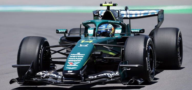 Alonso explica su accidente tras sacar más de lo posible al Aston Martin en la qualy para la sprint: «Demasiado al límite»