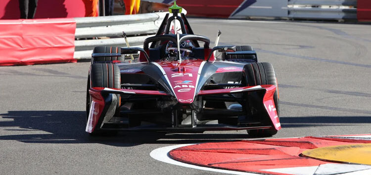 De Vries logra su primera victoria con Mahindra en la primera carrera de Mónaco