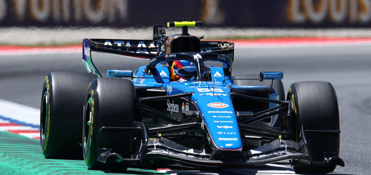 Sainz clasifica 16º en Barcelona a duras penas: «Me quedé sin neumáticos en Q2»