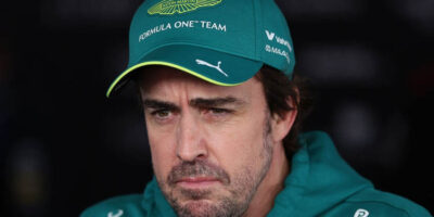 fernando-alonso-aston-martin-press-monac