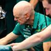 Alonso: "Newey acabará construyendo el mejor coche de la parrilla"