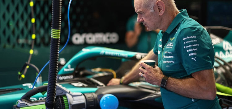 Newey alienta a Aston Martin tras su gran mejora: «Tenemos que seguir así»