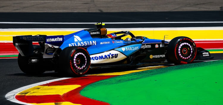 Carlos Sainz continúa su particular ‘travesía por el desierto’ en Spa: «Una pena que no haya más coche»