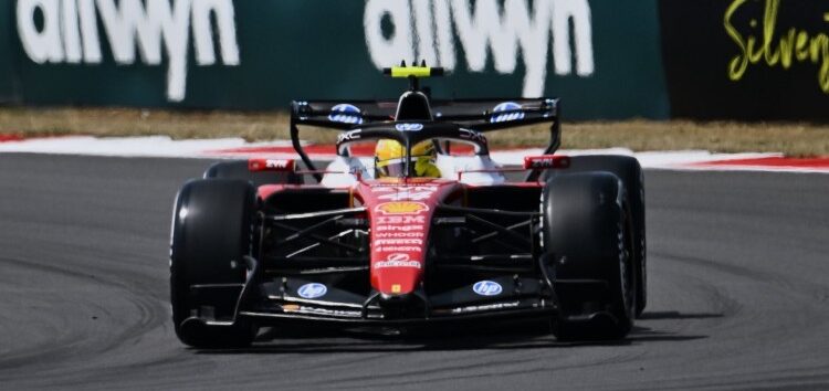 Lewis Hamilton sigue en racha y saldrá primero en la Sprint Race