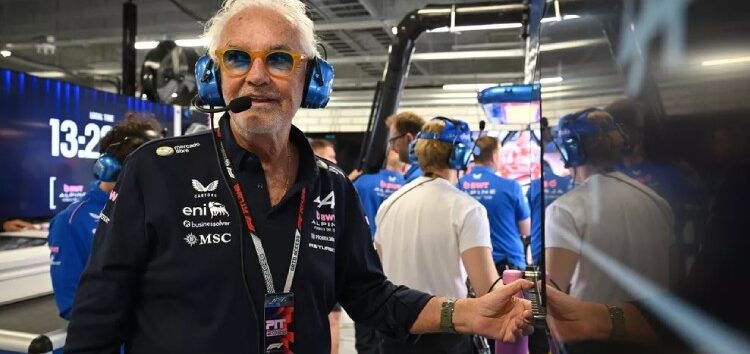 Alpine está atravesando un proceso de reconstrucción, confirma Briatore