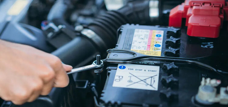Más extras, más demanda eléctrica: cómo funcionan los coches modernos