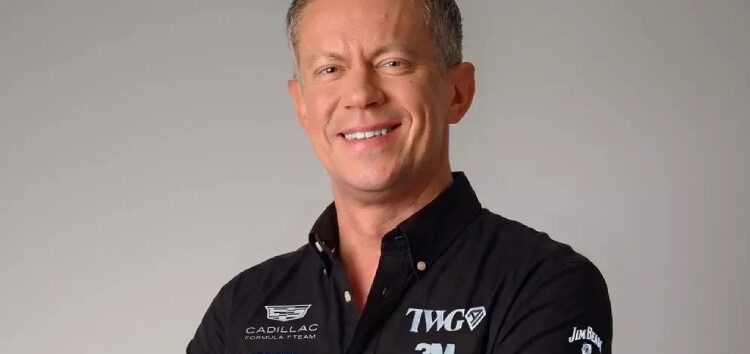 Sorpresa en Cadillac: Graeme Lowdon deja de ser jefe de equipo y Marcin Budkowski le sustituye