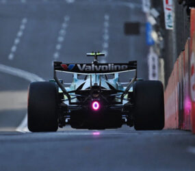 Aston Martin explica los preocupantes rebotes de Alonso en los FP1 de Bakú