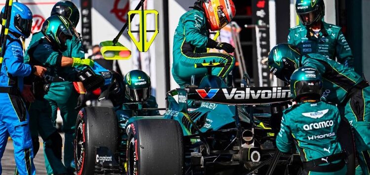 Aston Martin explica el abandono de Alonso en Monza: «Se salió de la trazada»
