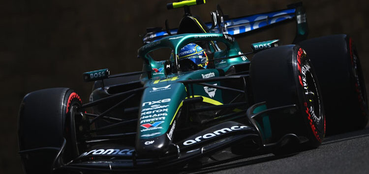 Alonso clasifica 19º en Bakú: «Perdemos un segundo en una sola recta»