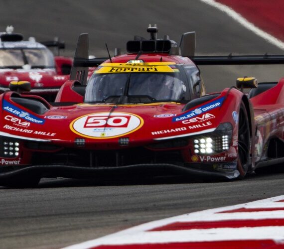 Ferrari aprovecha un fallo hidráulico del Toyota #7 para ganar en la cita de Austin del WEC
